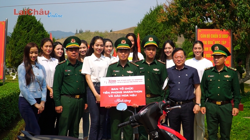 Các Hoa hậu, Á hậu Việt Nam thăm, tặng quà tại huyện Phong Thổ và thành phố Lai Châu