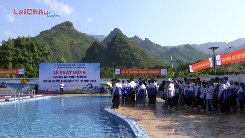 Lễ phát động toàn dân tập luyện môn bơi, phòng chống đuối nước năm 2023
