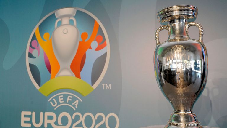 Euro 2020 lập kỷ lục dù chưa diễn ra