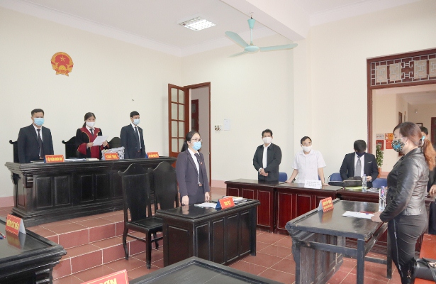 Phiên tòa sơ thẩm ngày 20/3/2020 (xử lại) bị hoãn. 
