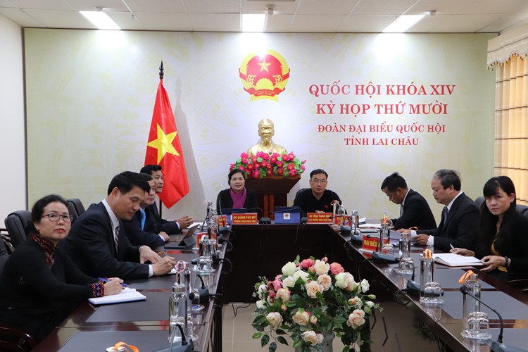 Quang cảnh kỳ họp điểm cầu tỉnh ta. 