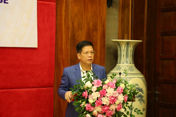 Phó Tổng Giám đốc BHXH Việt Nam Trần Đình Liệu thông tin về thẻ BHYT mới.