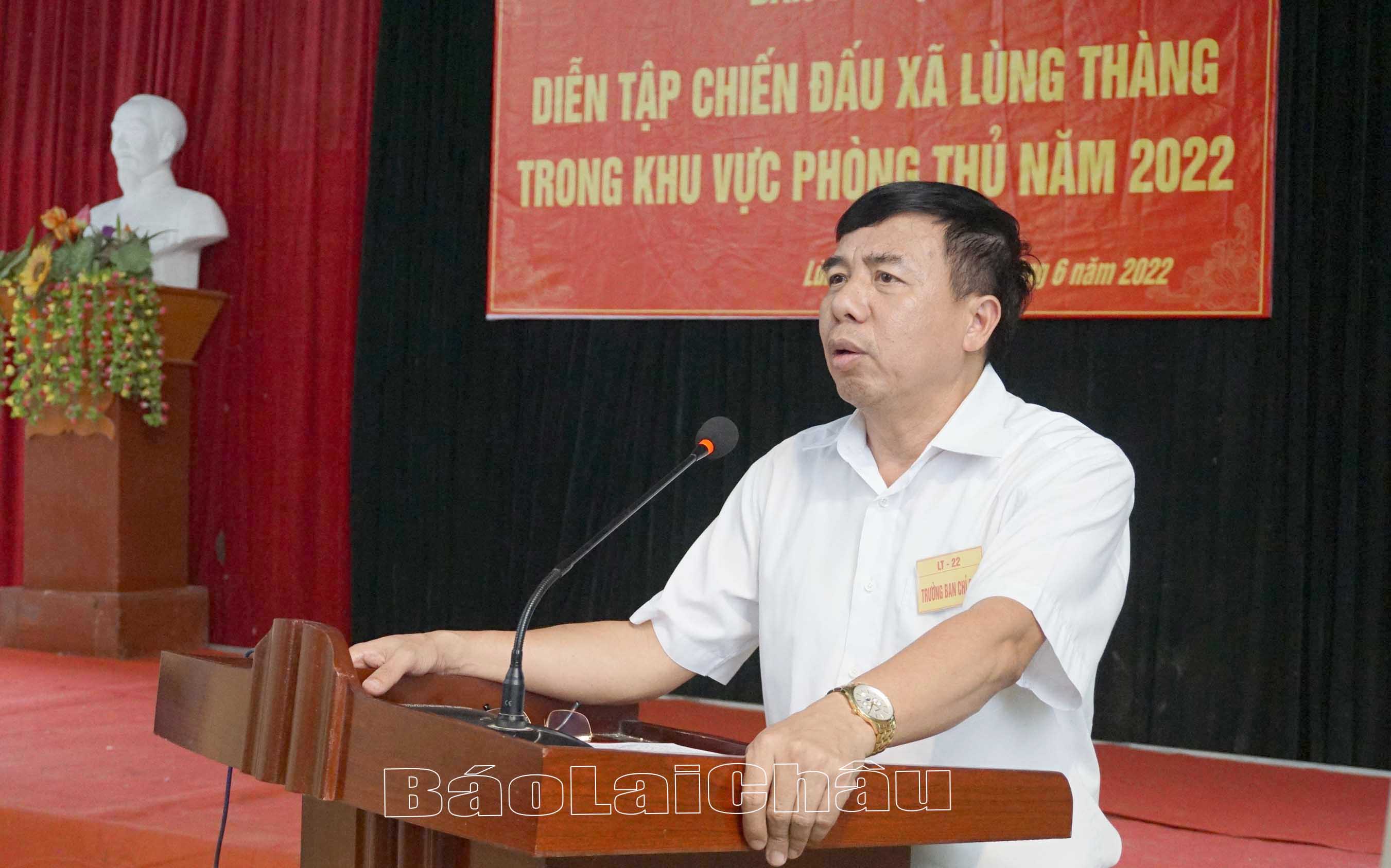 Đồng chí Hoàng Thọ Trung - Bí thư Huyện ủy phát biểu bế mạc Diễn tập.
