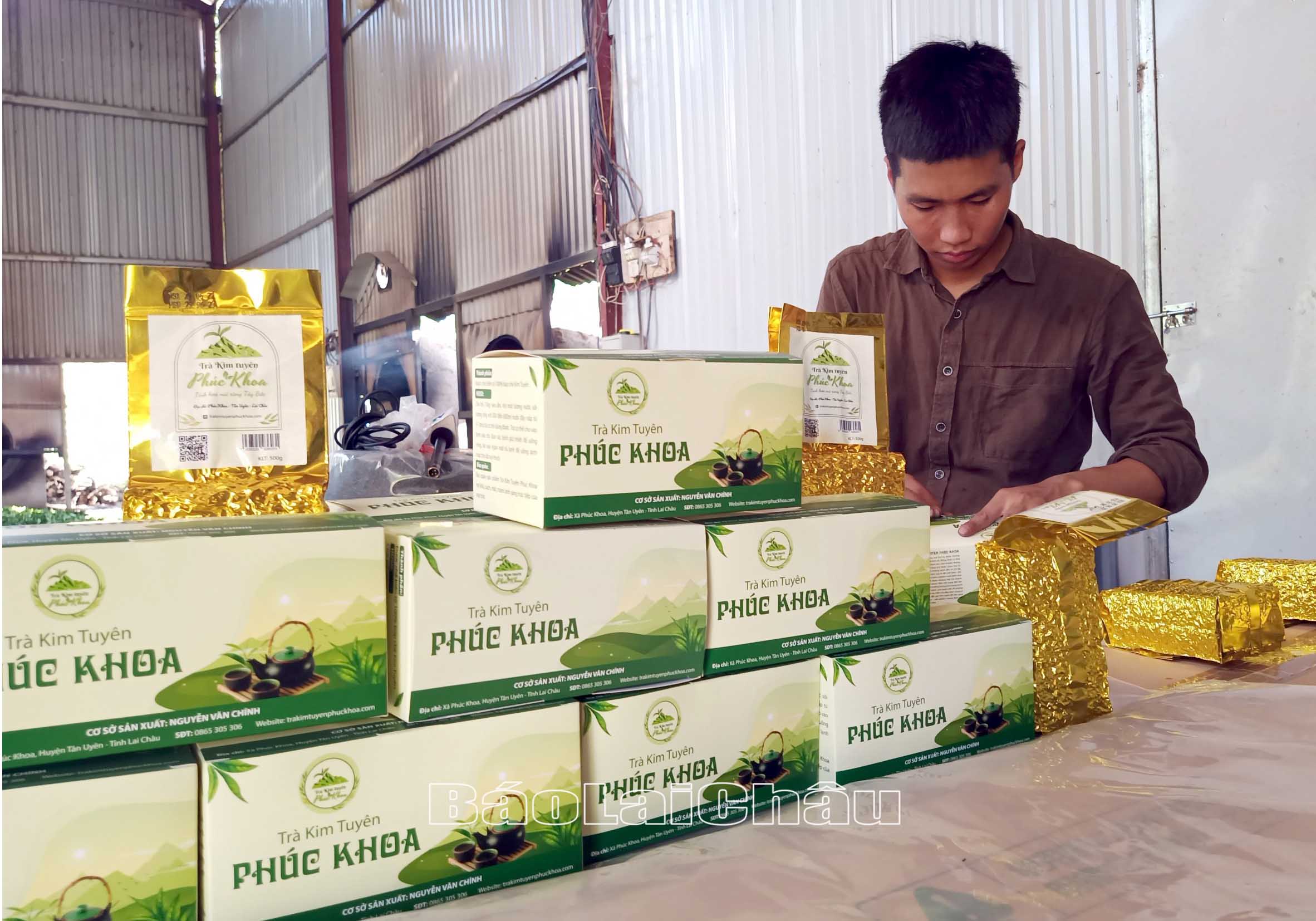 Sản phẩm trà kim tuyên Phúc Khoa của anh Chính được công nhận đạt OCOP 3 sao.