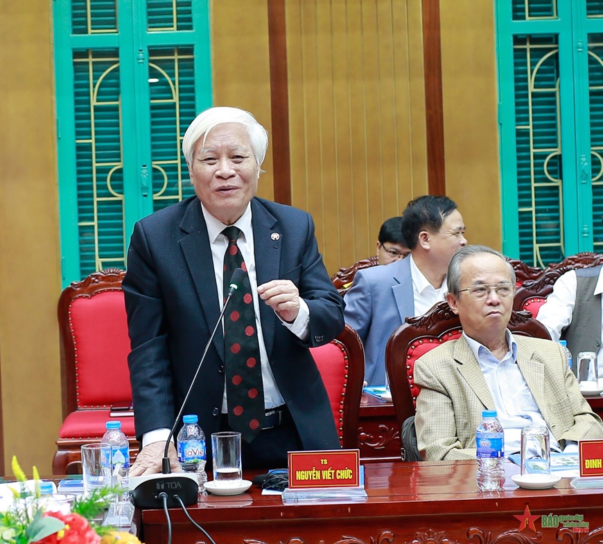 TS Nguyễn Viết Chức, nguyên Phó chủ nhiệm Ủy ban Văn hóa, Giáo dục, Thanh niên, Thiếu niên và Nhi đồng của Quốc hội. 