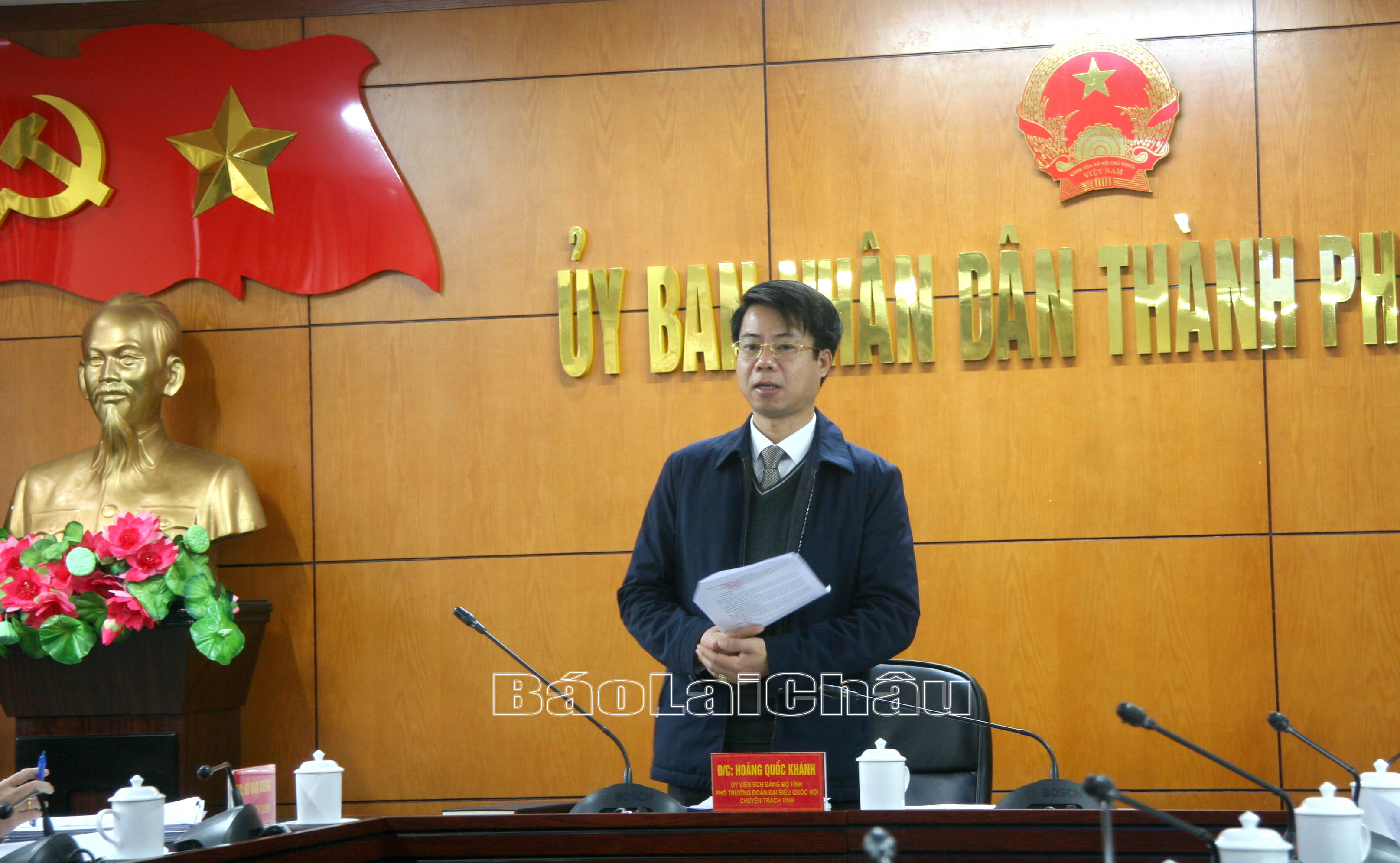 Đồng chí Hoàng Quốc Khánh – Tỉnh ủy viên, Phó Trưởng đoàn đại biểu Quốc hội tỉnh phát biểu tại buổi làm việc.