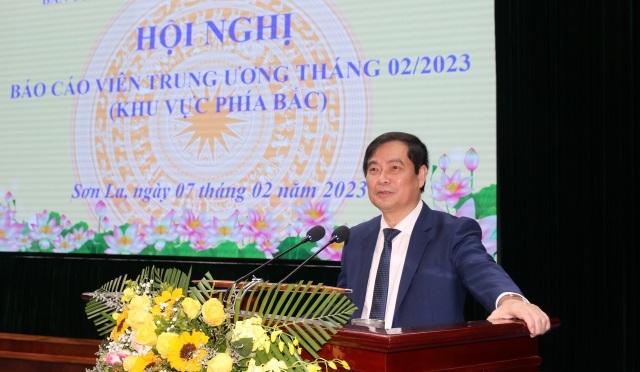  Đồng chí Phan Xuân Thủy, Phó Trưởng Ban Tuyên giáo Trung ương phát biểu chỉ đạo tại Hội nghị.