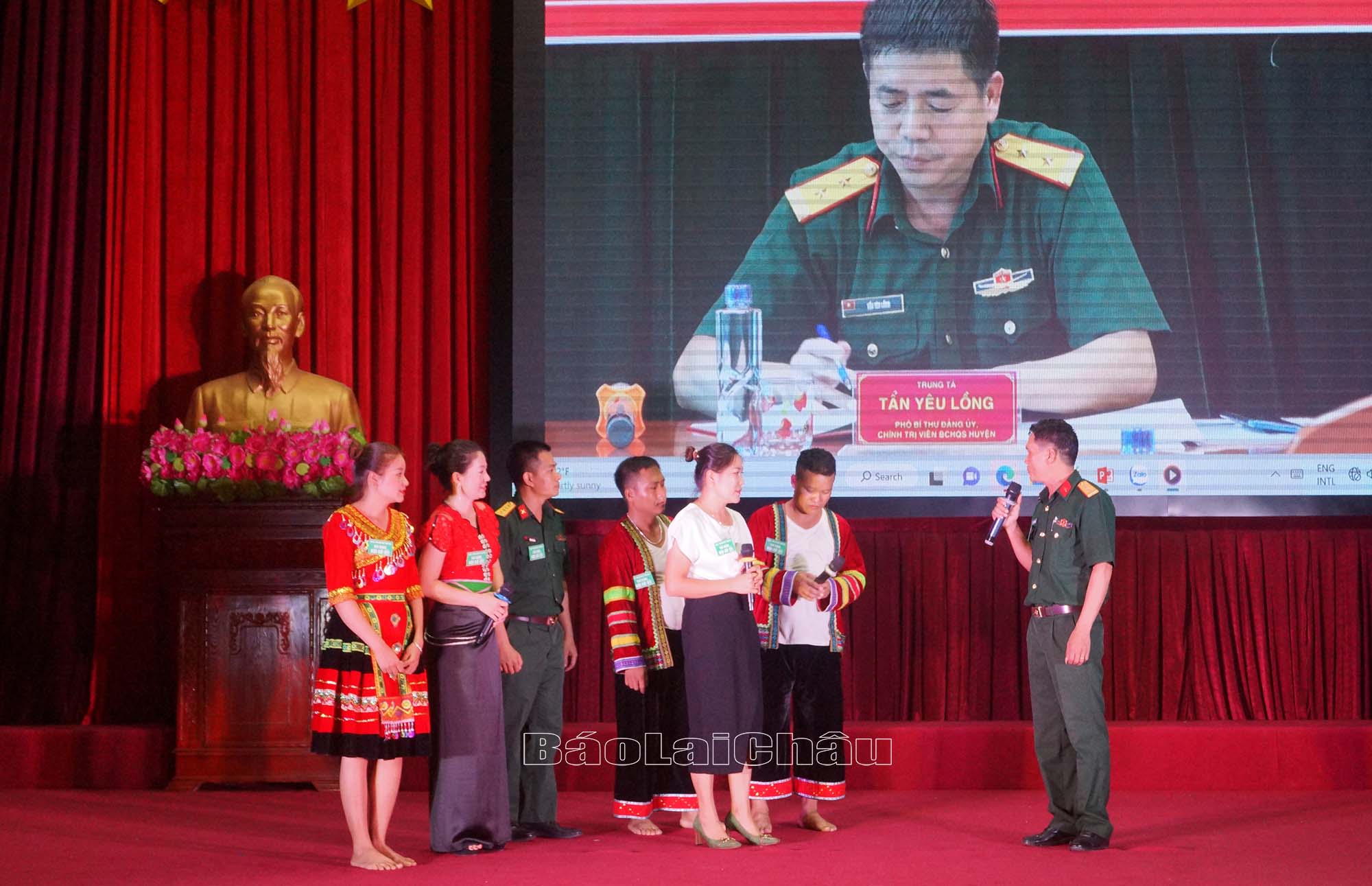 phần thi chào hỏi