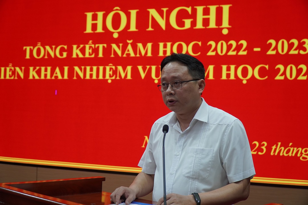 Đồng chí Trần Quốc Khanh phát biểu chỉ đạo tại hội nghị.