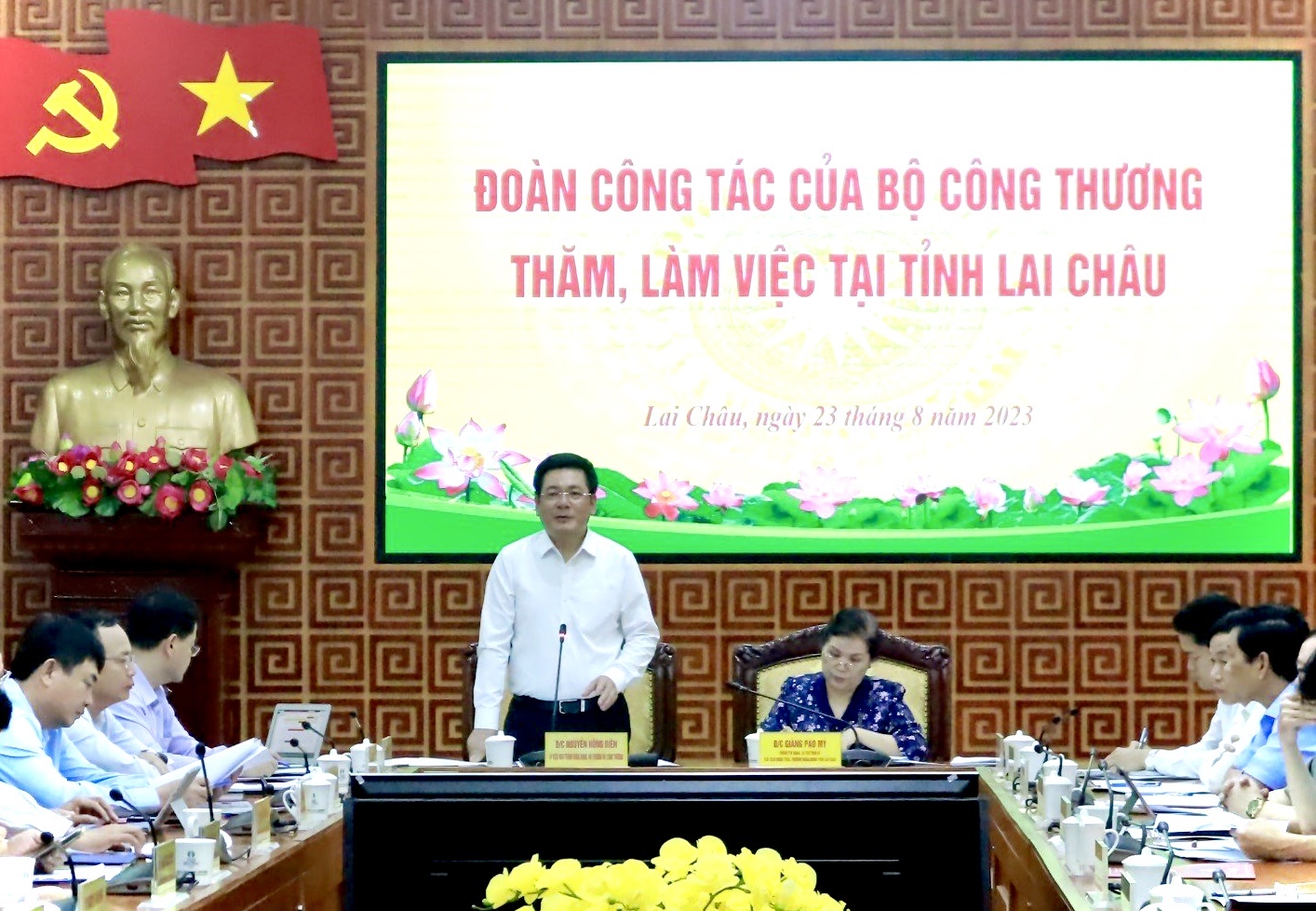 phát biểu