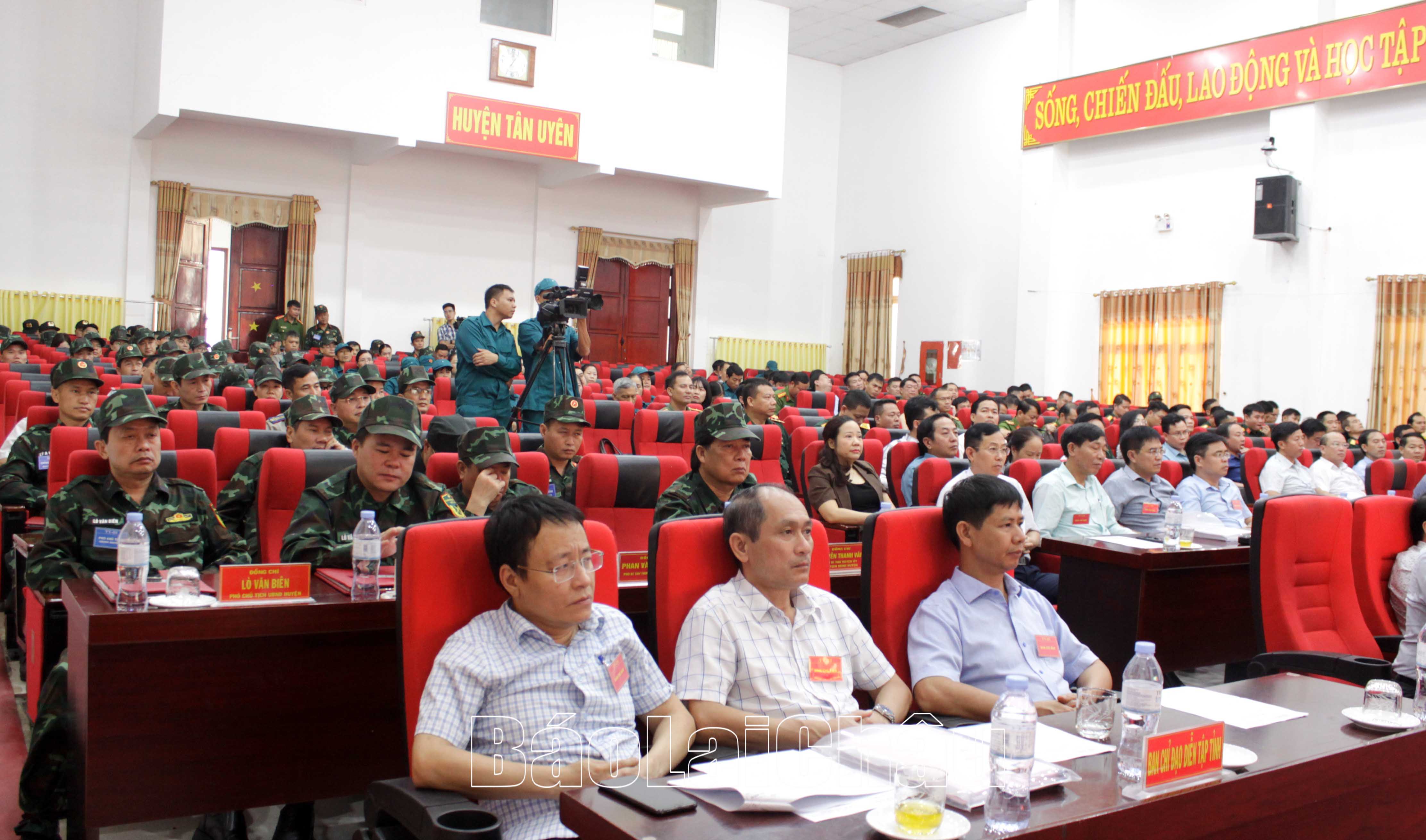 Quang cảnh cuộc diễn tập khu vực phòng thủ huyện Tân Uyên năm 2023.