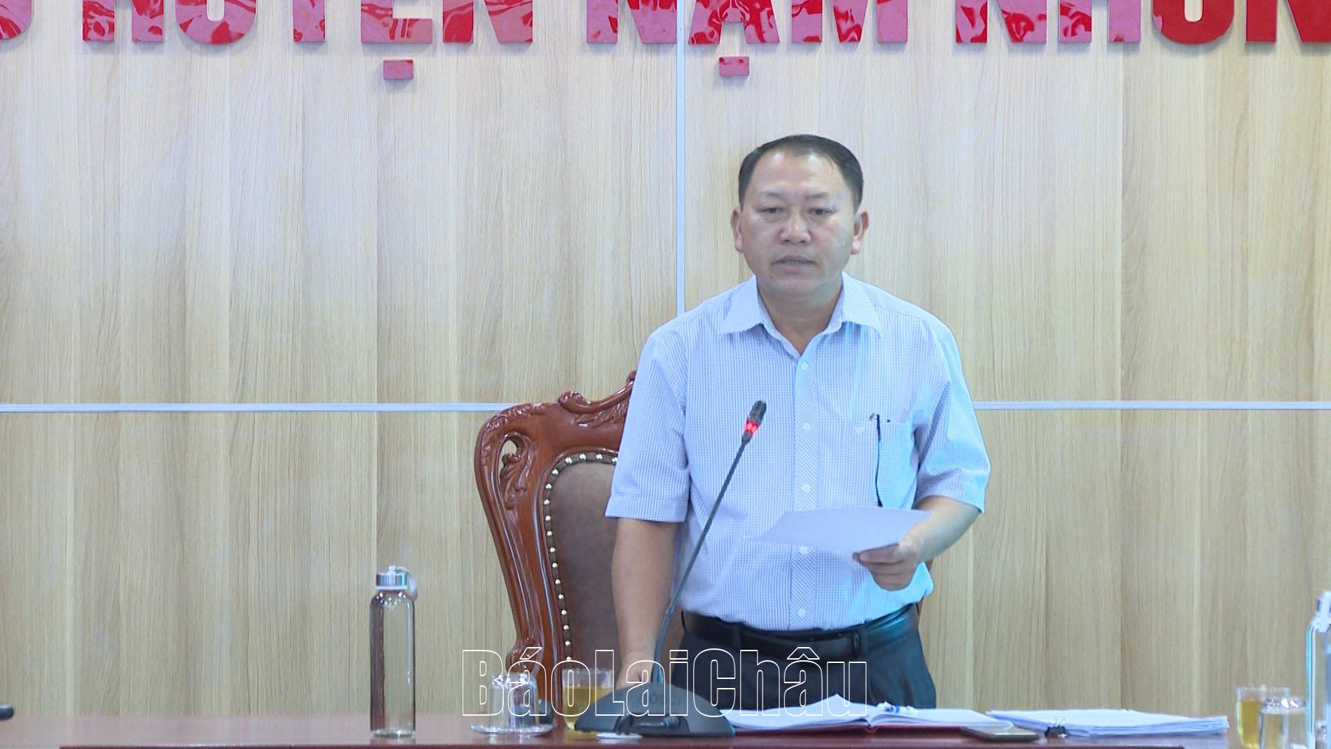 Đồng chí Sùng A Hồ- Trưởng Ban Dân tộc HĐND tỉnh phát biểu kết luận tại buổi khảo sát.