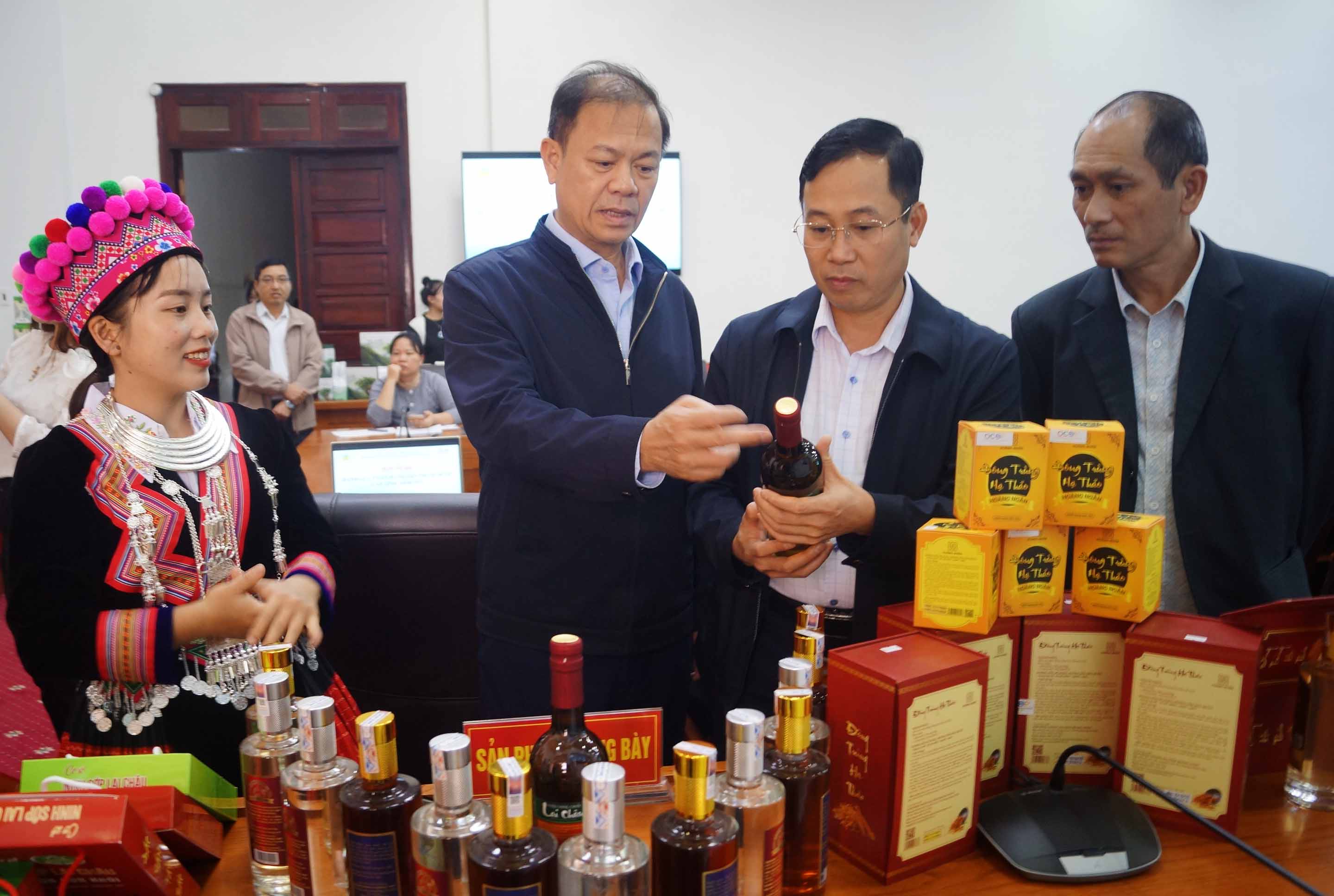 Hội đồng