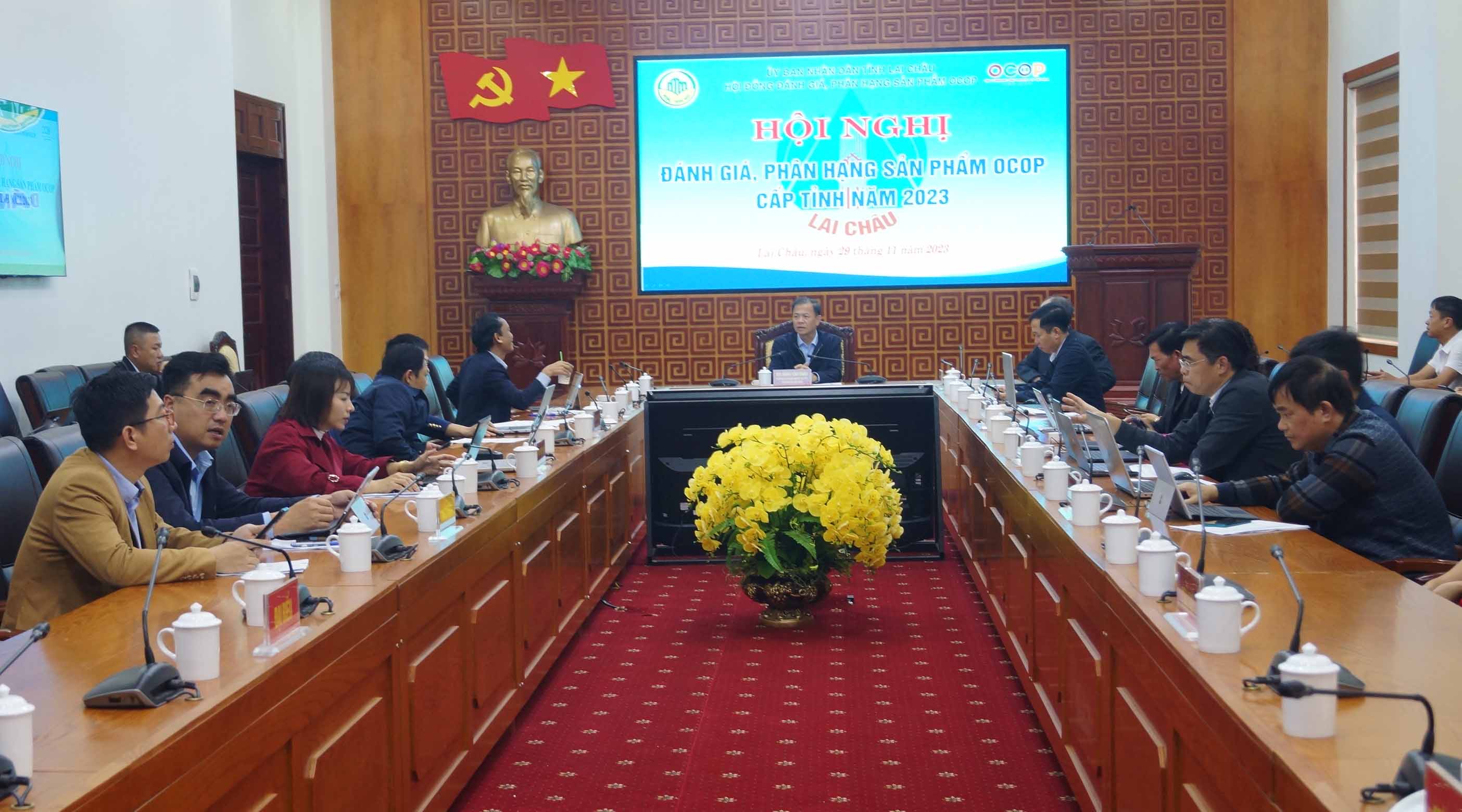 Quang cảnh