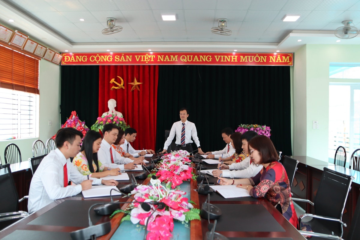 Chú trọng xây dựng “Chi bộ bốn tốt”
