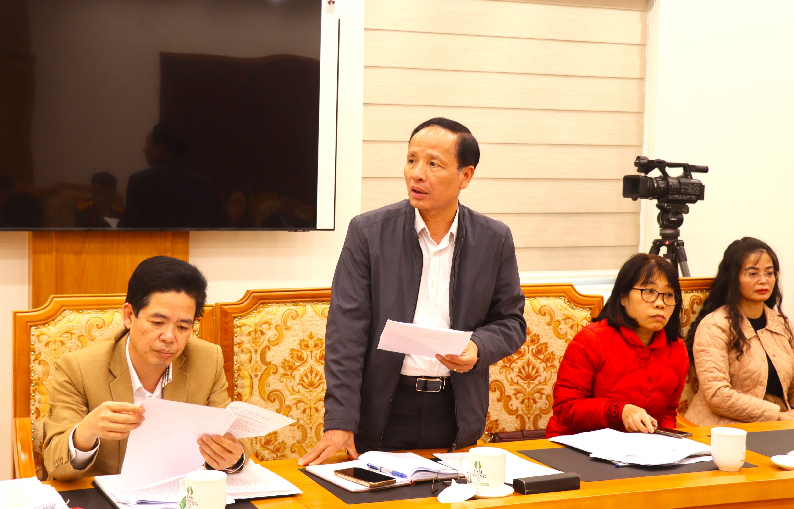 Đại diện lãnh đạo Báo Lai Châu phát biểu ý kiến.