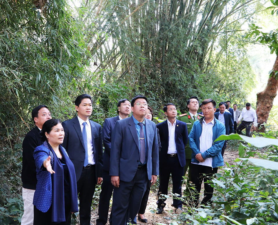 Tại đây, Bí thư Tỉnh ủy Giàng Páo Mỷ đã chỉ đạo huyện Than Uyên giữ gìn di tích để nơi đây trở thành điểm tham quan, du lịch...