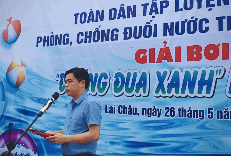 Đồng chí Trần Quang Kháng - Phó Giám đốc Sở Văn hoá, Thể thao và Du lịch phát biểu tại lễ phát động.