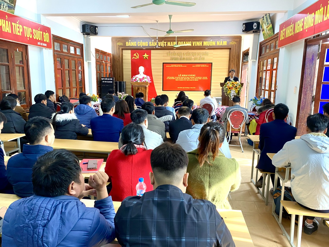 Quang cảnh Lễ Khai giảng.