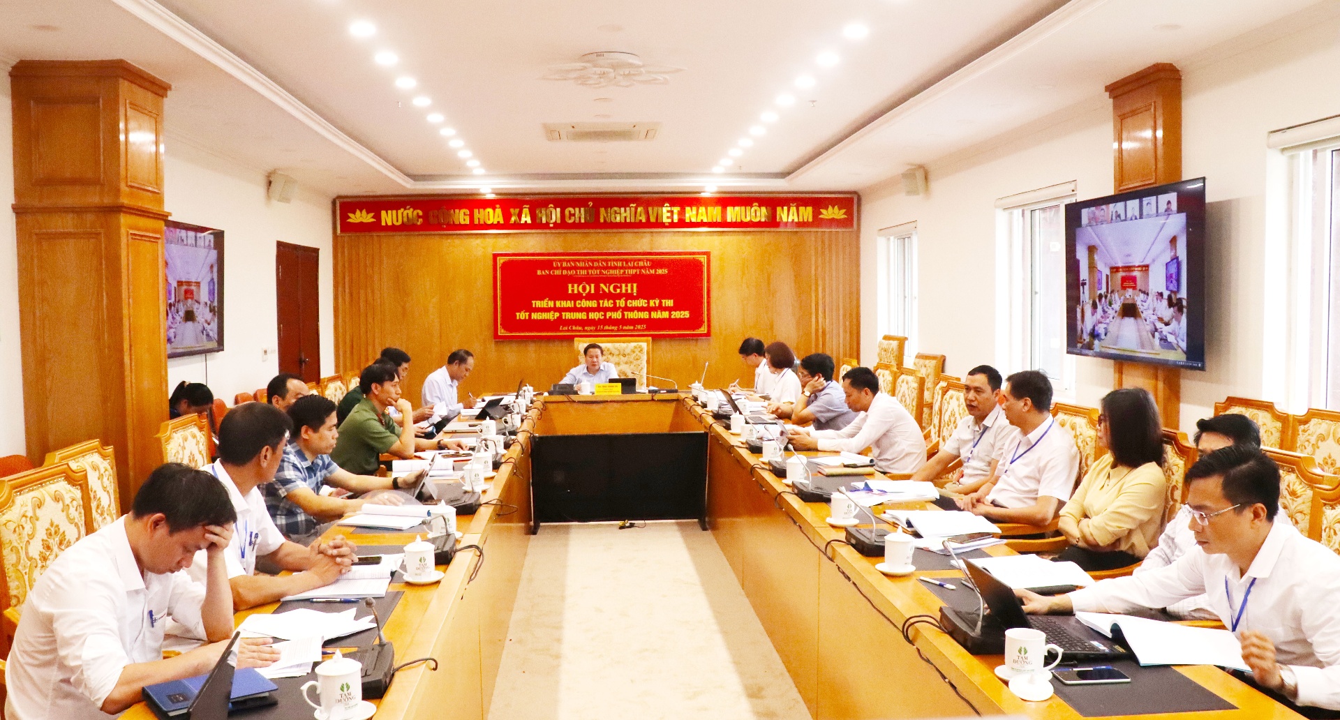 Quang cảnh hội nghị.
