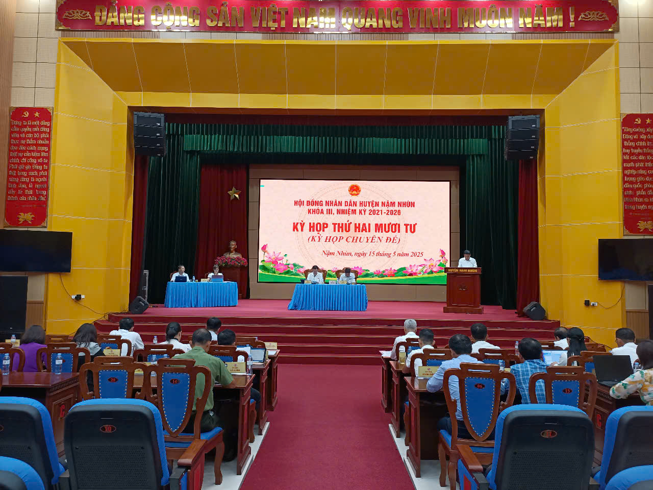 Quang cảnh Kỳ họp.