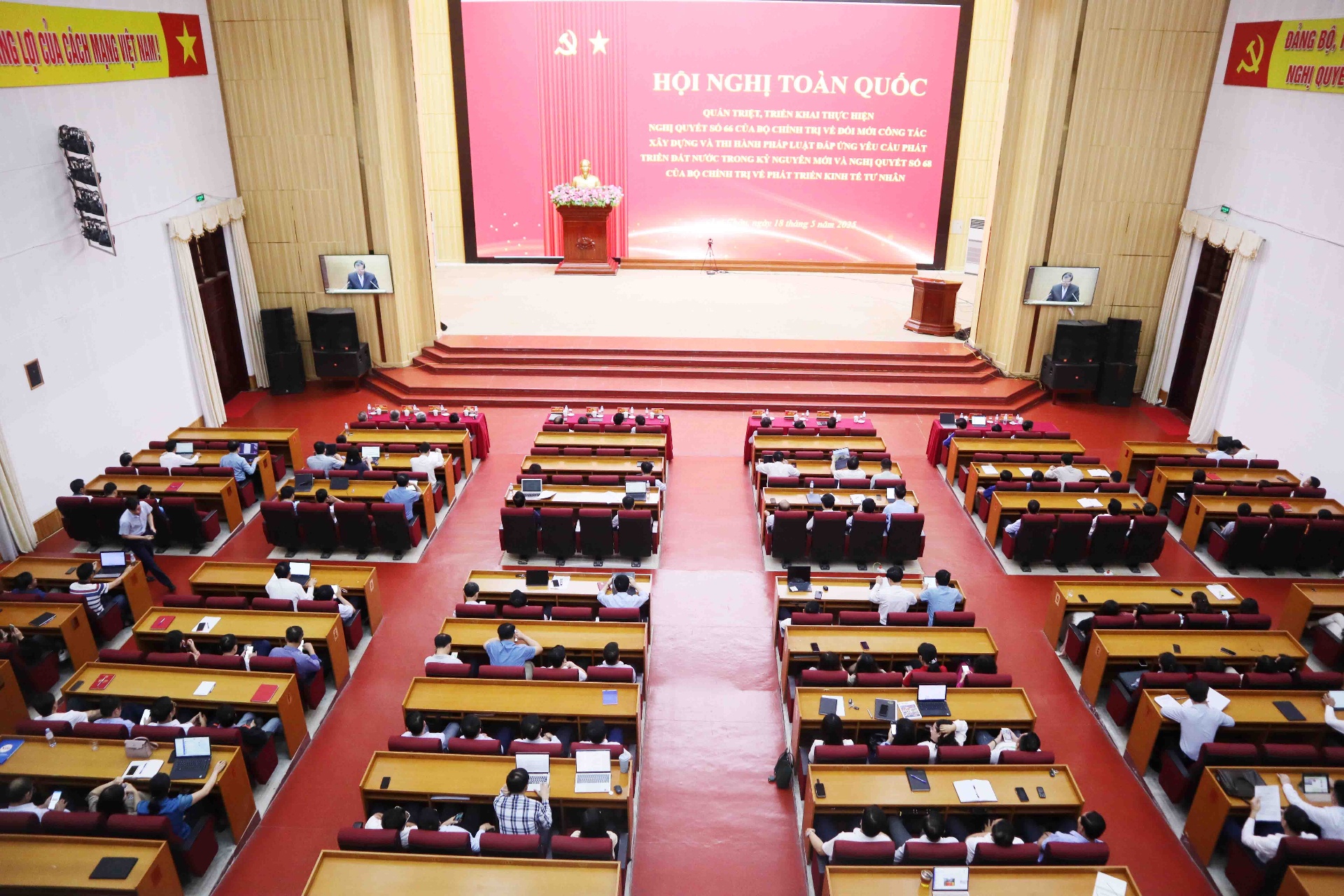 Quang cảnh hội nghị tại điểm cầu tỉnh Lai Châu.