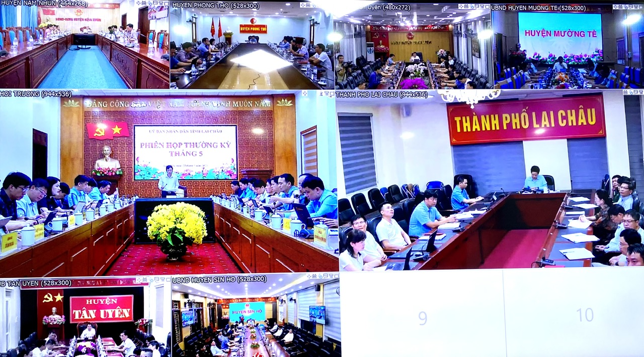 Quang cảnh phiên họp tại các điểm cầu.