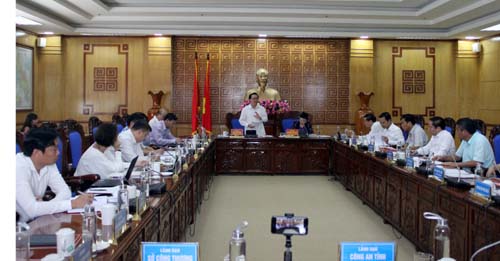 -	Đồng chí Hoàng Bình Quân - Ủy viên Trung ương Đảng, Trưởng Ban Đối ngoại Trung Ương phát biểu kết luận buổi làm việc.