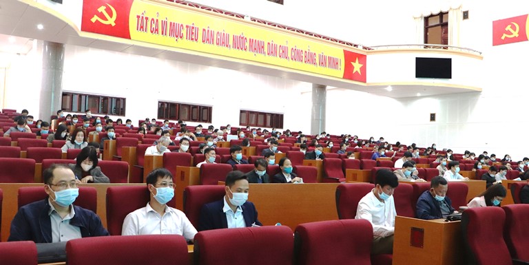 Quang cảnh lớp tập huấn. 