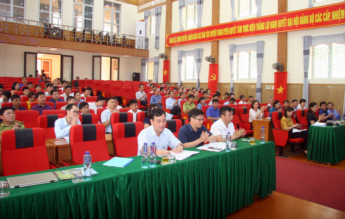 Quang cảnh hội nghị.