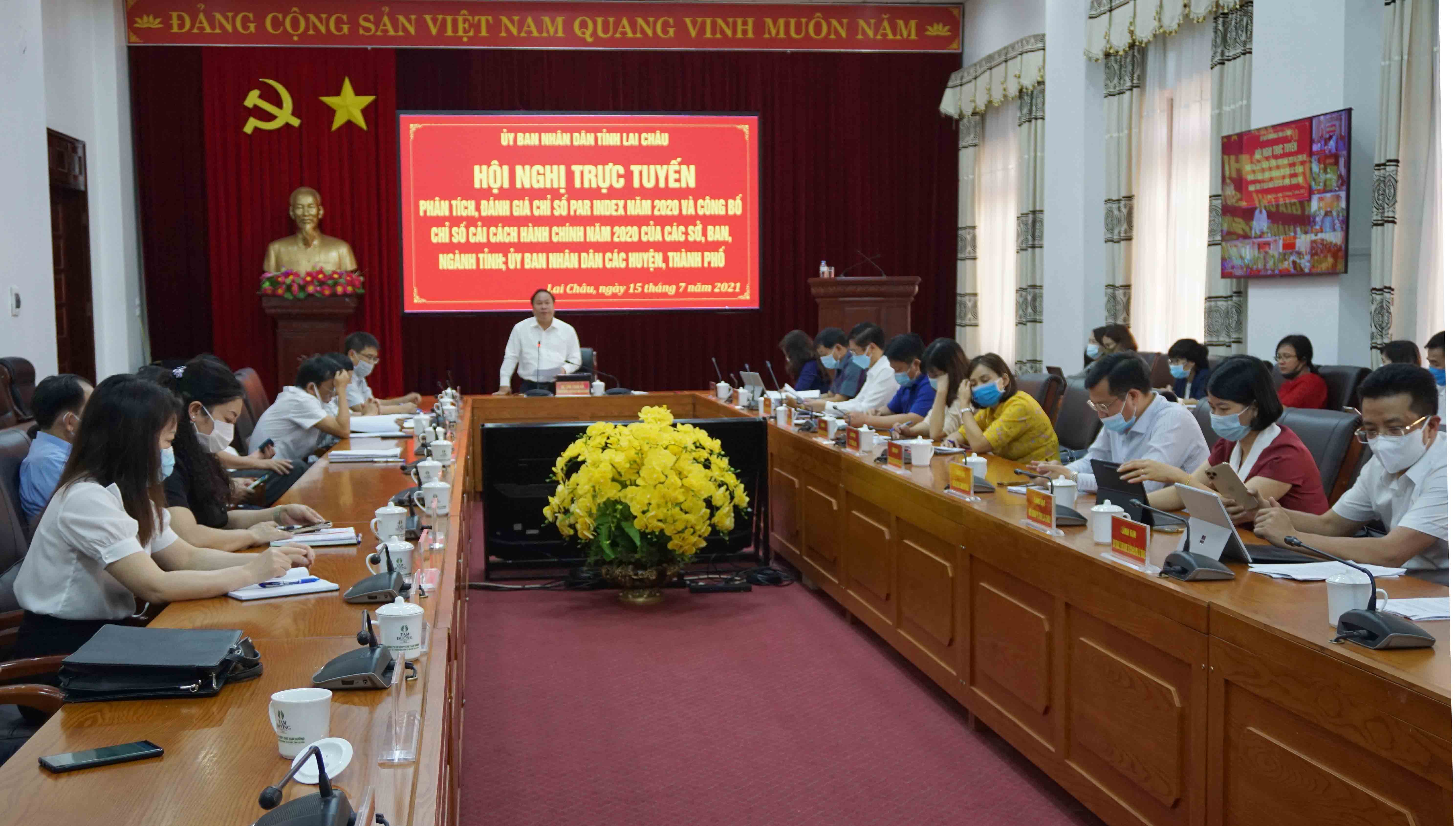Quang cảnh Hội nghị tại điểm cầu tỉnh.