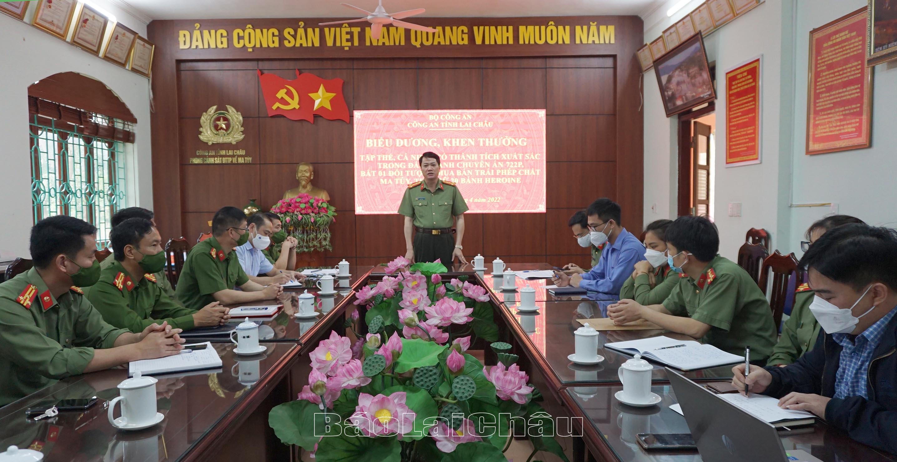 Quang cảnh buổi lễ.