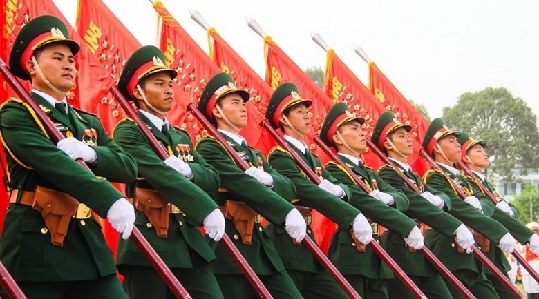 Nghị quyết Đại hội Đảng bộ Quân đội lần thứ XI xác định: Tăng cường công tác bảo vệ chính trị nội bộ; các biện pháp bảo vệ bí mật, bảo đảm an ninh, an toàn hoạt động của Đảng, Nhà nước và quân đội... 