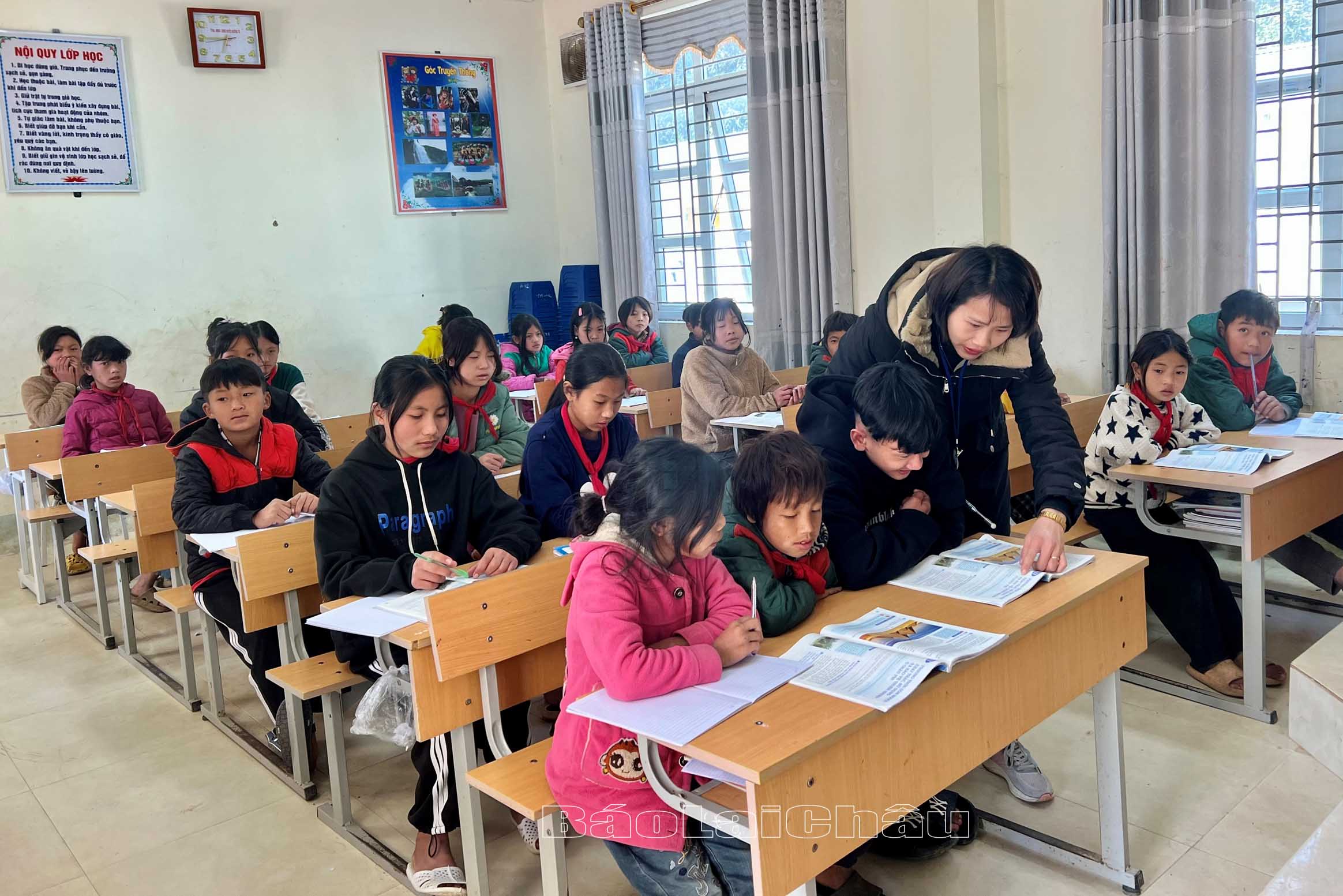 Duy trì sỹ số học sinh sau tết
