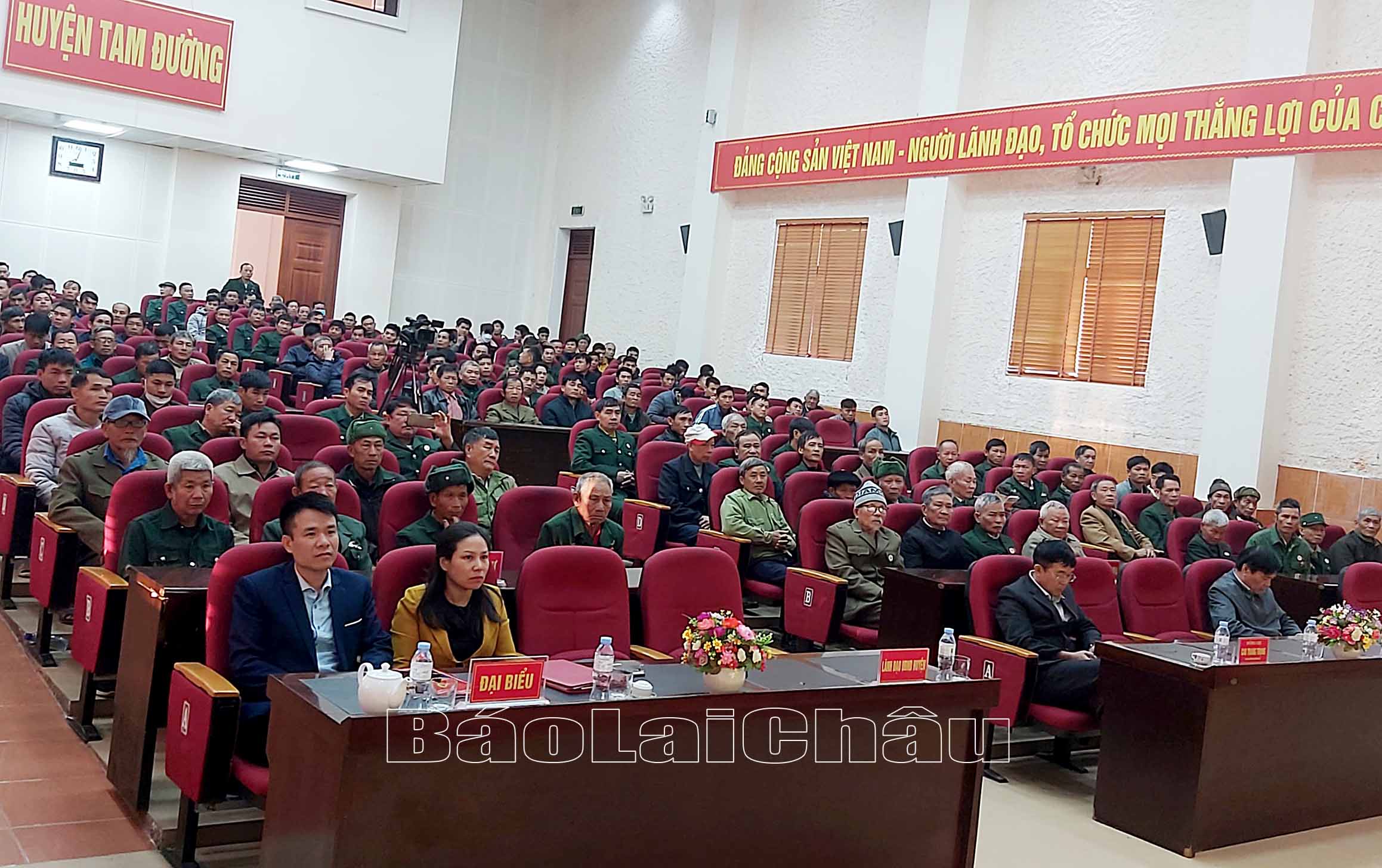 Đại biểu dự hội nghị tuyên truyền.