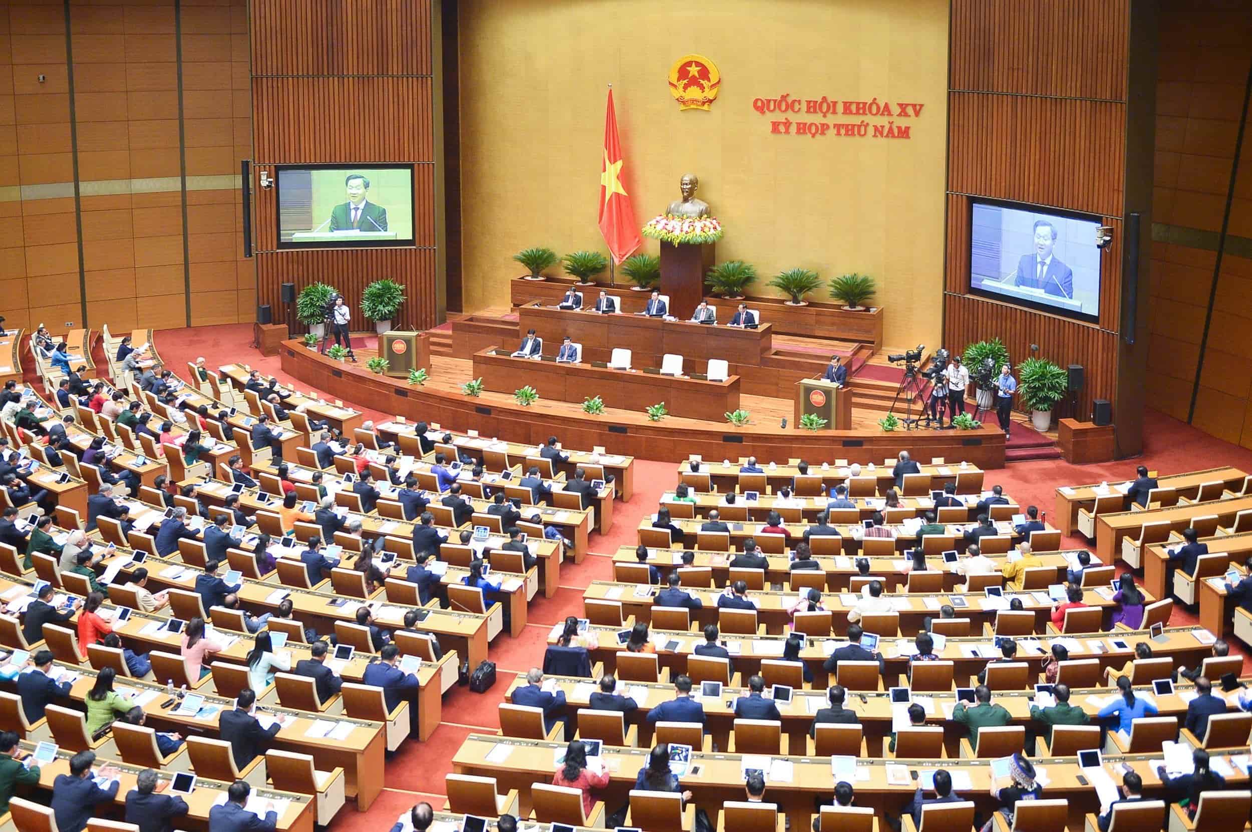 Quang cảnh phiên khai mạc kỳ họp. 