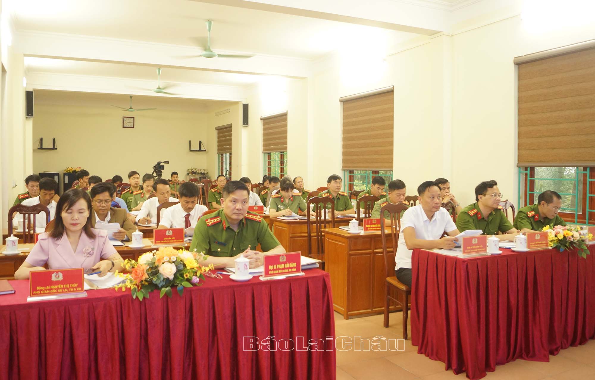 Quang cảnh hội nghị.