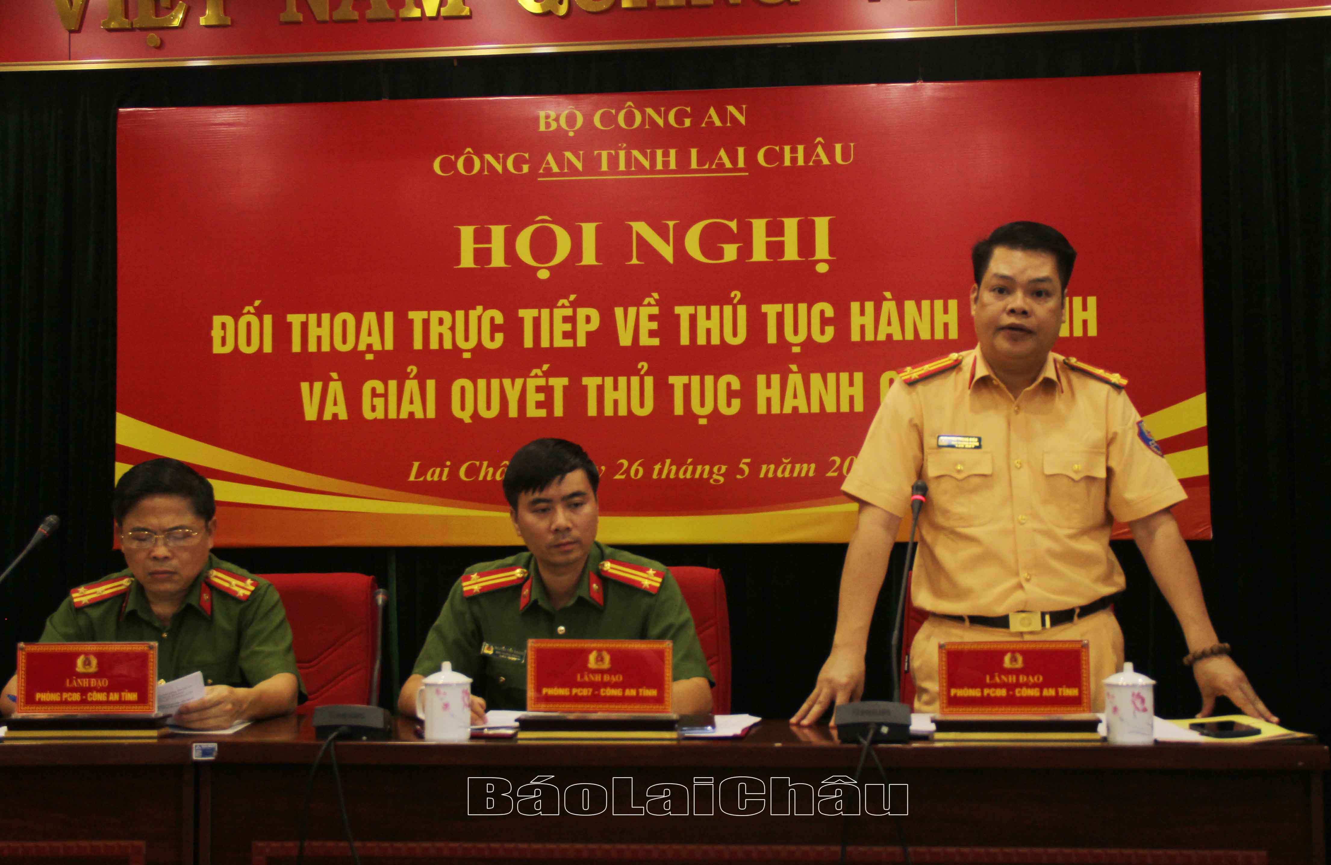 trả lời