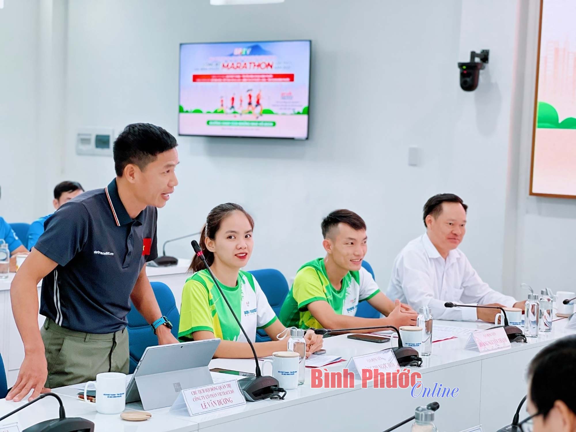 Ông Lê Văn Dương, Chủ tịch Hội đồng quản trị Công ty cổ phần Vietrace365 - đơn vị phối hợp tổ chức giải công bố sơ lược những thông tin chuyên môn của giải 