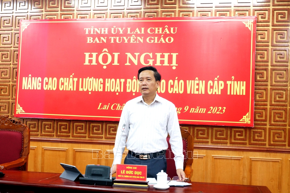 dong chi Le Duc Duc
