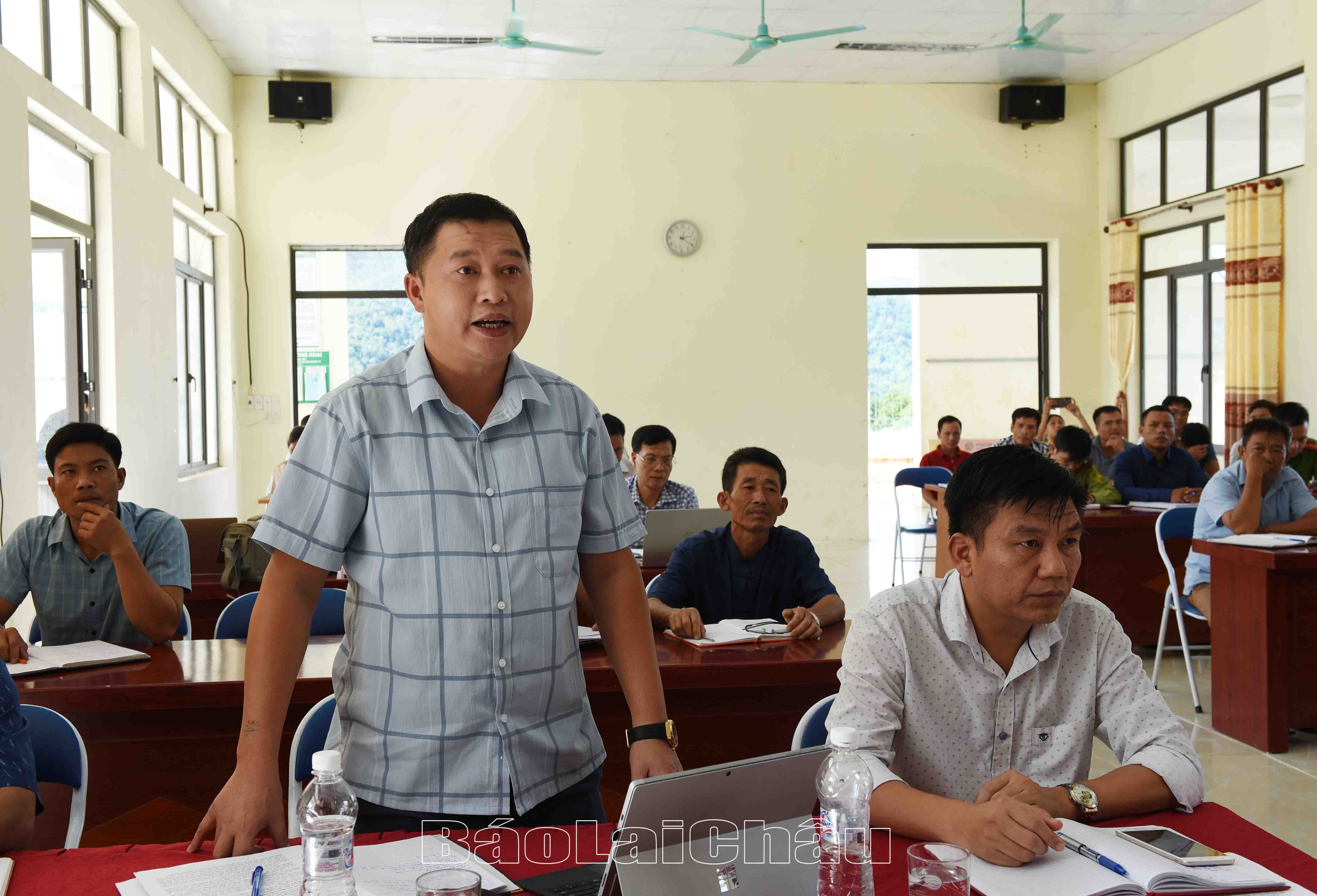 cử tri