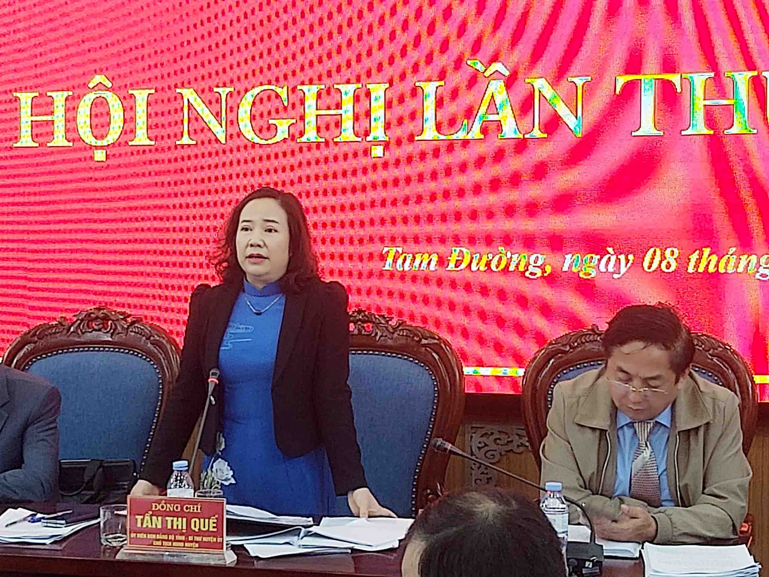 Đồng chí Tẩn Thị Quế 