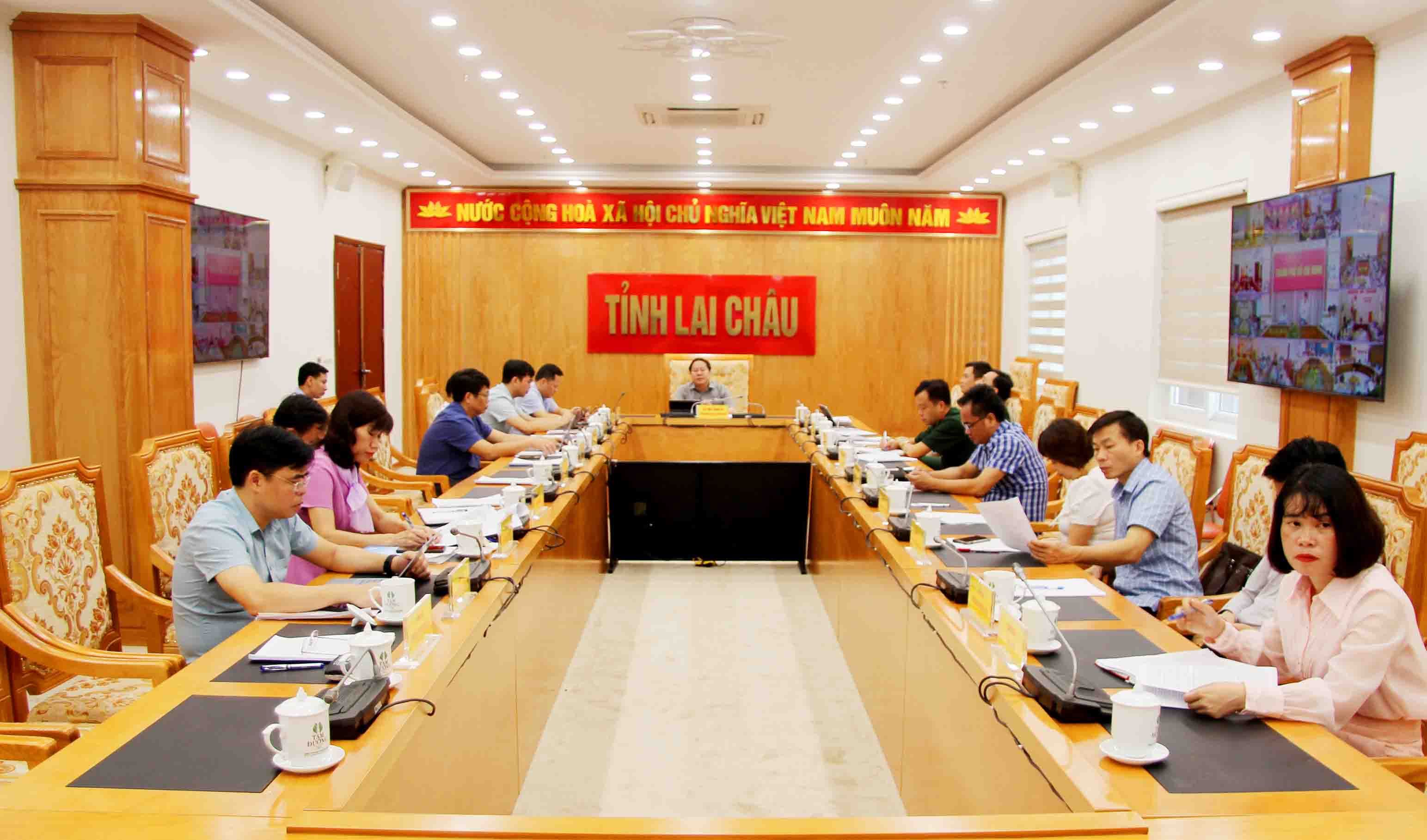 Đại biểu dự hội nghị tại điểm cầu tỉnh.
