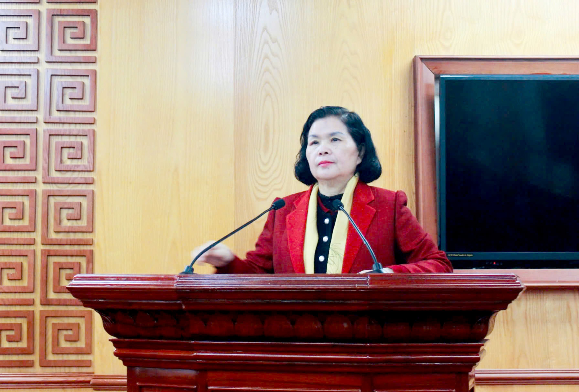 Đồng chí Giàng Páo Mỷ - Bí thư Tỉnh ủy phát biểu bế mạc Hội nghị.