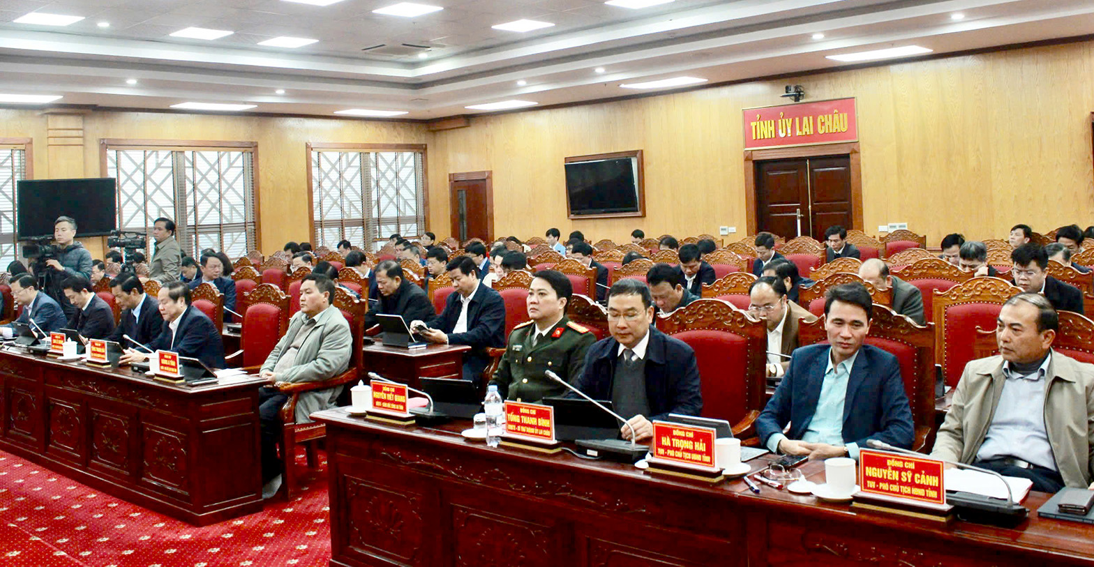 Đại biểu dự Hội nghị.
