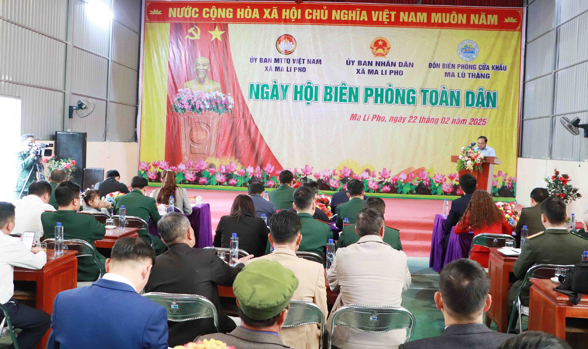 Quang cảnh Ngày hội.