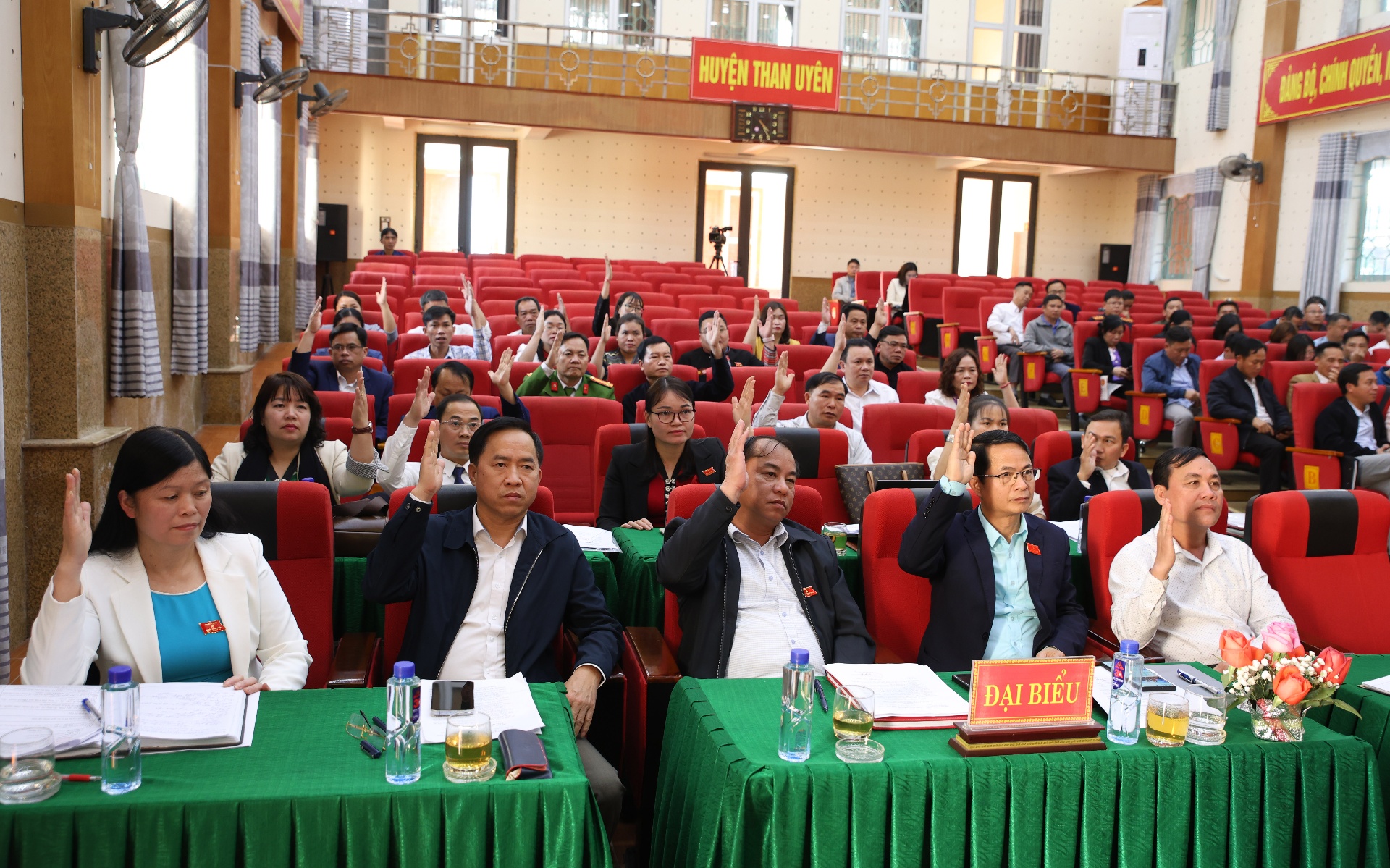 các địa biểu